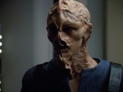 extant_StarTrek_VOY_4x13-WakingMoments_01597.jpg
