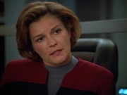 extant_StarTrek_VOY_4x13-WakingMoments_01810.jpg