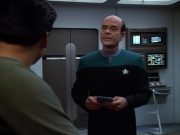 extant_StarTrek_VOY_4x13-WakingMoments_01901.jpg