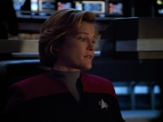 extant_StarTrek_VOY_4x13-WakingMoments_02136.jpg