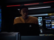 extant_StarTrek_VOY_4x13-WakingMoments_02143.jpg