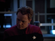 extant_StarTrek_VOY_4x13-WakingMoments_02149.jpg