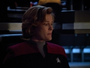 extant_StarTrek_VOY_4x13-WakingMoments_02153.jpg