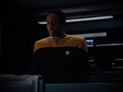extant_StarTrek_VOY_4x13-WakingMoments_02155.jpg