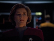 extant_StarTrek_VOY_4x13-WakingMoments_02230.jpg