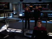 extant_StarTrek_VOY_4x13-WakingMoments_02233.jpg
