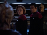 extant_StarTrek_VOY_4x13-WakingMoments_02242.jpg