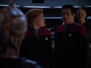 extant_StarTrek_VOY_4x13-WakingMoments_02255.jpg