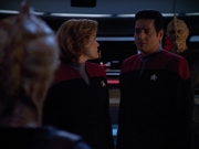 extant_StarTrek_VOY_4x13-WakingMoments_02256.jpg