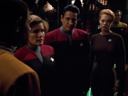 Filename=extant_StarTrek_VOY_4x13-WakingMoments_02326.jpg
Filesize=151KiB
Dimensions=1200x900
Date added=Sep 14, 2019 extant_StarTrek_VOY_4x13-WakingMoments_02326.jpg