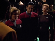 Filename=extant_StarTrek_VOY_4x13-WakingMoments_02327.jpg
Filesize=150KiB
Dimensions=1200x900
Date added=Sep 14, 2019 extant_StarTrek_VOY_4x13-WakingMoments_02327.jpg