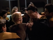 Filename=extant_StarTrek_VOY_4x13-WakingMoments_02359.jpg
Filesize=159KiB
Dimensions=1200x900
Date added=Sep 14, 2019 extant_StarTrek_VOY_4x13-WakingMoments_02359.jpg