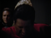 extant_StarTrek_VOY_4x13-WakingMoments_02420.jpg