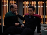 extant_StarTrek_VOY_4x13-WakingMoments_02440.jpg