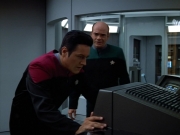 Filename=extant_StarTrek_VOY_4x13-WakingMoments_02450.jpg
Filesize=149KiB
Dimensions=1200x900
Date added=Sep 14, 2019 extant_StarTrek_VOY_4x13-WakingMoments_02450.jpg