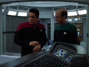 Filename=extant_StarTrek_VOY_4x13-WakingMoments_02464.jpg
Filesize=174KiB
Dimensions=1200x900
Date added=Sep 14, 2019 extant_StarTrek_VOY_4x13-WakingMoments_02464.jpg