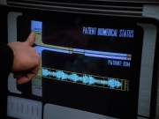 extant_StarTrek_VOY_4x13-WakingMoments_02530.jpg