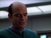extant_StarTrek_VOY_4x13-WakingMoments_02538.jpg