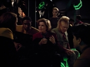 extant_StarTrek_VOY_4x13-WakingMoments_02812.jpg