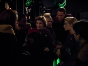 Filename=extant_StarTrek_VOY_4x13-WakingMoments_02881.jpg
Filesize=138KiB
Dimensions=1200x900
Date added=Sep 14, 2019 extant_StarTrek_VOY_4x13-WakingMoments_02881.jpg
