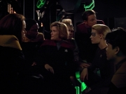 Filename=extant_StarTrek_VOY_4x13-WakingMoments_02882.jpg
Filesize=144KiB
Dimensions=1200x900
Date added=Sep 14, 2019 extant_StarTrek_VOY_4x13-WakingMoments_02882.jpg