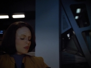 extant_StarTrek_VOY_4x13-WakingMoments_02911.jpg
