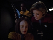 Filename=extant_StarTrek_VOY_4x13-WakingMoments_02948.jpg
Filesize=117KiB
Dimensions=1200x900
Date added=Sep 14, 2019 extant_StarTrek_VOY_4x13-WakingMoments_02948.jpg