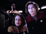 extant_StarTrek_VOY_4x13-WakingMoments_02960.jpg