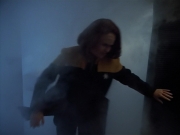 extant_StarTrek_VOY_4x13-WakingMoments_02974.jpg