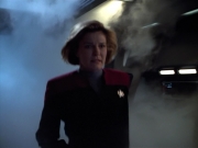 extant_StarTrek_VOY_4x13-WakingMoments_02979.jpg