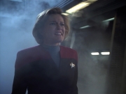 extant_StarTrek_VOY_4x13-WakingMoments_02983.jpg