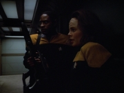 extant_StarTrek_VOY_4x13-WakingMoments_03013.jpg