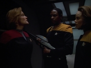Filename=extant_StarTrek_VOY_4x13-WakingMoments_03043.jpg
Filesize=118KiB
Dimensions=1200x900
Date added=Sep 14, 2019 extant_StarTrek_VOY_4x13-WakingMoments_03043.jpg