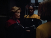 Filename=extant_StarTrek_VOY_4x13-WakingMoments_03050.jpg
Filesize=122KiB
Dimensions=1200x900
Date added=Sep 14, 2019 extant_StarTrek_VOY_4x13-WakingMoments_03050.jpg