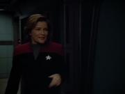 Filename=extant_StarTrek_VOY_4x13-WakingMoments_03058.jpg
Filesize=108KiB
Dimensions=1200x900
Date added=Sep 14, 2019 extant_StarTrek_VOY_4x13-WakingMoments_03058.jpg