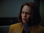 extant_StarTrek_VOY_4x13-WakingMoments_03086.jpg