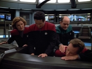 extant_StarTrek_VOY_4x13-WakingMoments_03117.jpg