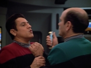 Filename=extant_StarTrek_VOY_4x13-WakingMoments_03170.jpg
Filesize=147KiB
Dimensions=1200x900
Date added=Sep 14, 2019 extant_StarTrek_VOY_4x13-WakingMoments_03170.jpg