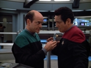 Filename=extant_StarTrek_VOY_4x13-WakingMoments_03215.jpg
Filesize=172KiB
Dimensions=1200x900
Date added=Sep 14, 2019 extant_StarTrek_VOY_4x13-WakingMoments_03215.jpg