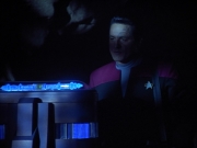 extant_StarTrek_VOY_4x13-WakingMoments_03424.jpg
