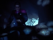 extant_StarTrek_VOY_4x13-WakingMoments_03465.jpg