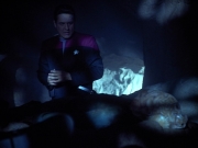 extant_StarTrek_VOY_4x13-WakingMoments_03467.jpg