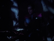 extant_StarTrek_VOY_4x13-WakingMoments_03493.jpg