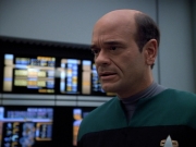 extant_StarTrek_VOY_4x13-WakingMoments_03564.jpg