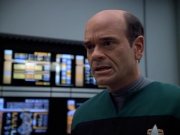 extant_StarTrek_VOY_4x13-WakingMoments_03565.jpg