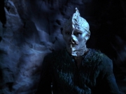extant_StarTrek_VOY_4x13-WakingMoments_03590.jpg