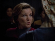 Filename=extant_StarTrek_VOY_4x13-WakingMoments_03600.jpg
Filesize=124KiB
Dimensions=1200x900
Date added=Sep 14, 2019 extant_StarTrek_VOY_4x13-WakingMoments_03600.jpg