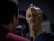 extant_StarTrek_VOY_4x13-WakingMoments_03647.jpg