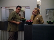Filename=extant_StarTrek_VOY_4x13-WakingMoments_03748.jpg
Filesize=171KiB
Dimensions=1200x900
Date added=Sep 14, 2019 extant_StarTrek_VOY_4x13-WakingMoments_03748.jpg