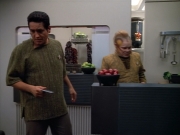 Filename=extant_StarTrek_VOY_4x13-WakingMoments_03749.jpg
Filesize=162KiB
Dimensions=1200x900
Date added=Sep 14, 2019 extant_StarTrek_VOY_4x13-WakingMoments_03749.jpg